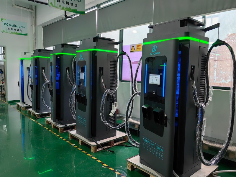 MIDA Smart 120KW DC Fast Charger