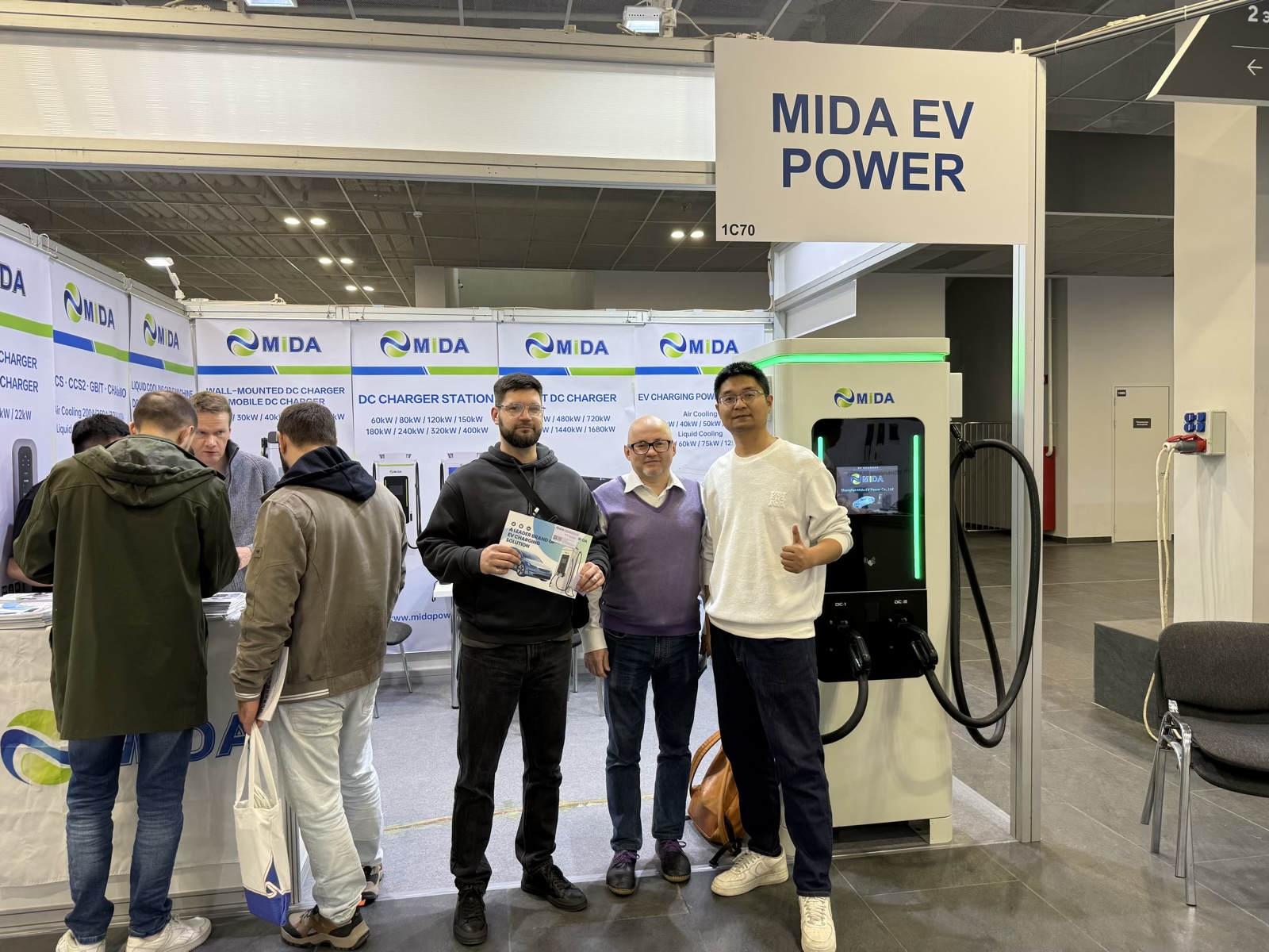 MIDA_EV_Wallbox_Renwex_Russia_Exhibition_2024_Apr_9 2