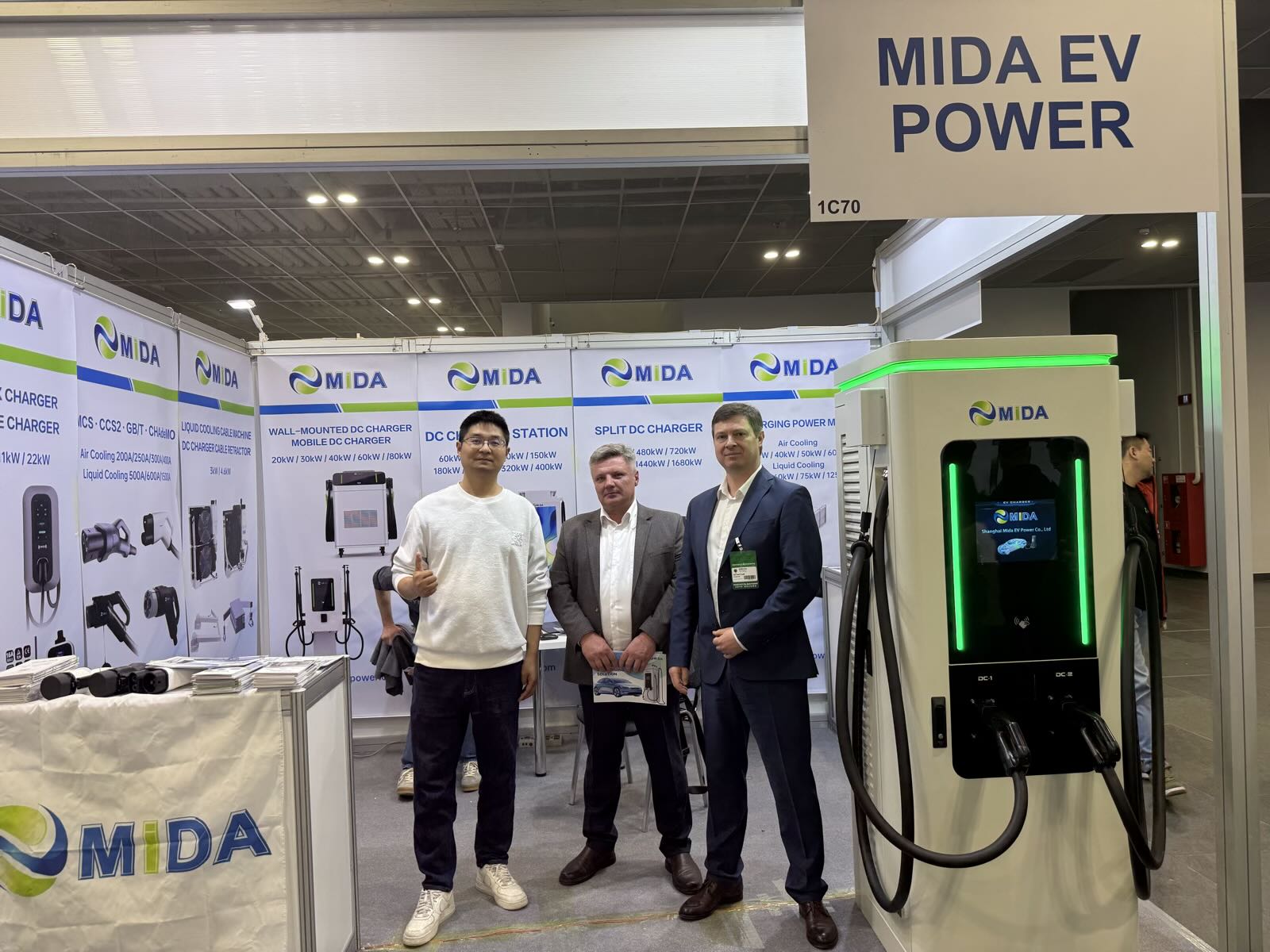 MIDA_Level_2_EV_Charger_Renwex_Russia_Exhibition_2024_Apr_27