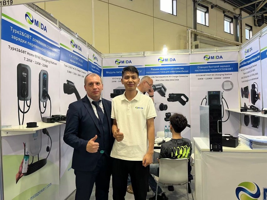 MIDA_Level_2_EV_Charger_Renwex_Russia_Exhibition_2024_Jun_9