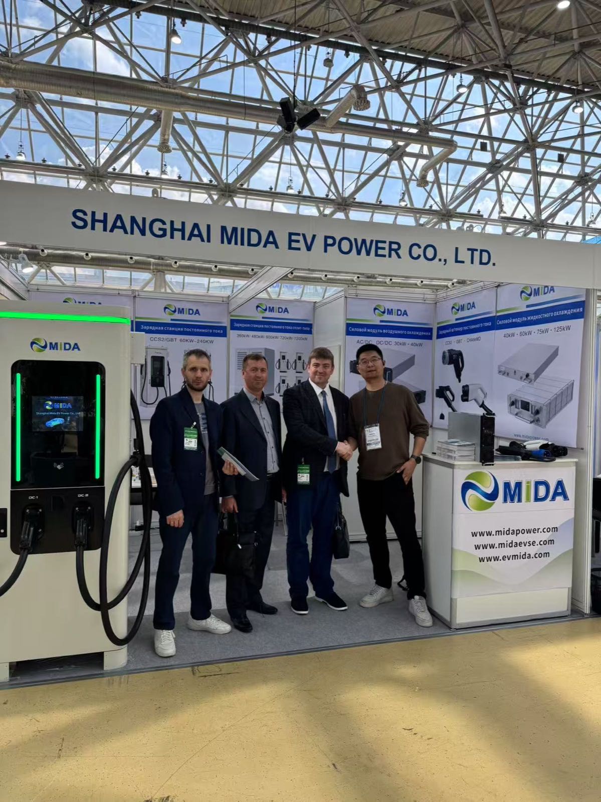 MIDA_Type_2_EV_Charger_Russia_EV_Exhibition_2025_3
