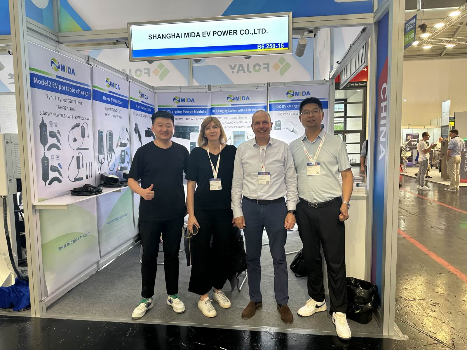 MIDA_V2G_Bi_directional_Charger_Power2Drive_Europe_Exhibition_2024_4